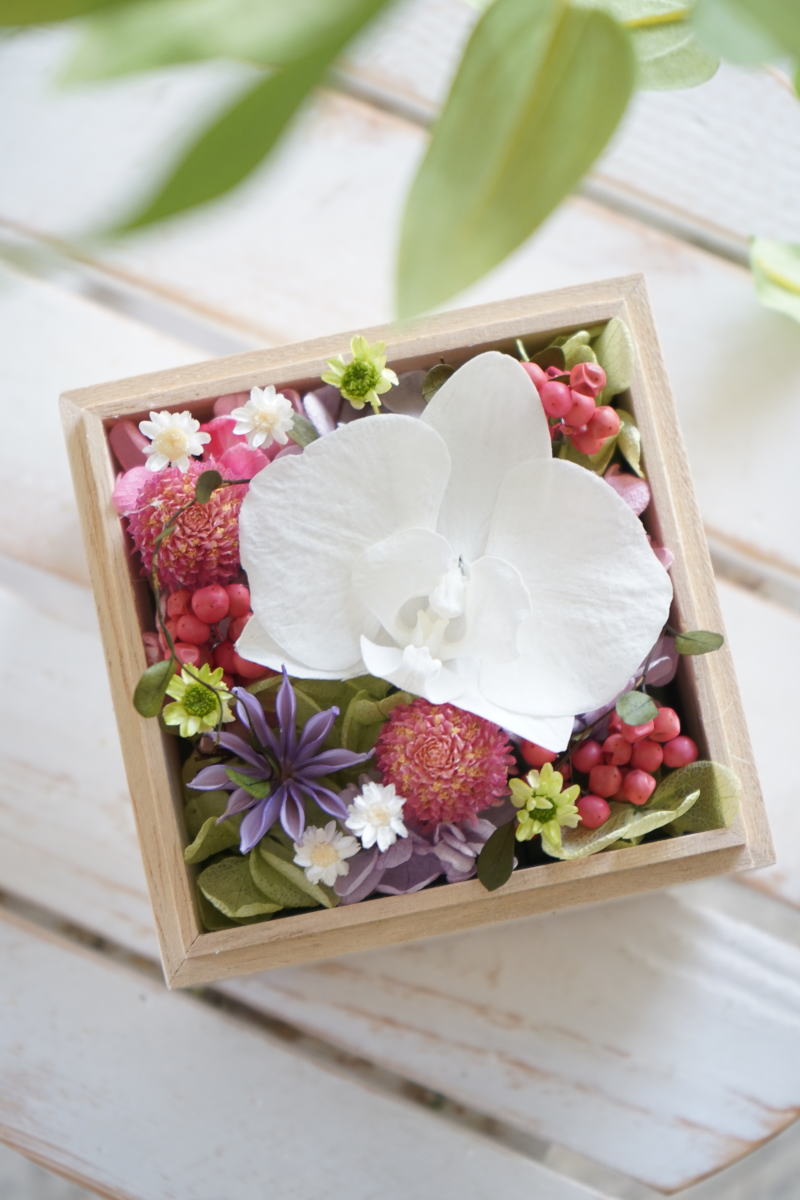 ＊もも様専用　プリザーブドフラワー　アレンジ プリザーブドフラワー 和風 ガラスドーム ケース入り かわいい ガラス